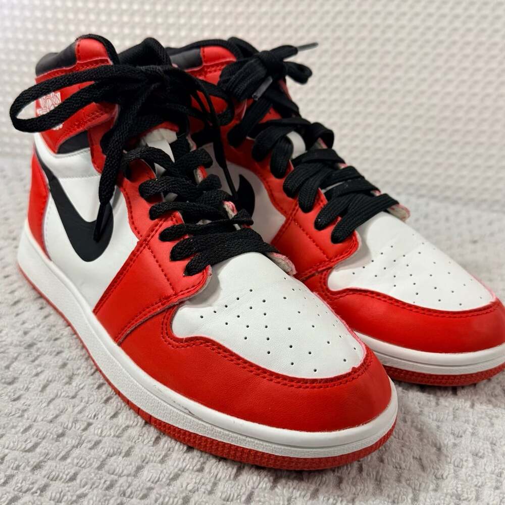 Jordan 1 Retro High Chicago Custom OG Heritage Base Sneakers